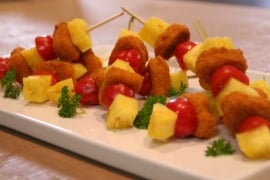 Brochettes de Chicken Nuggets aux ananas