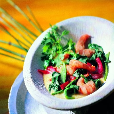 Thaise spinazie curry met garnalen